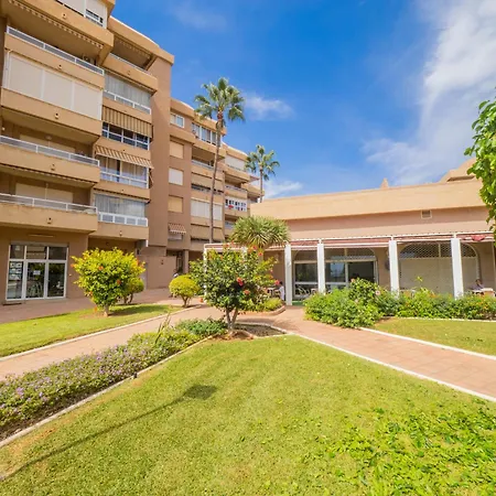 Cubo's Costa Del Oro Apartment Torrox
